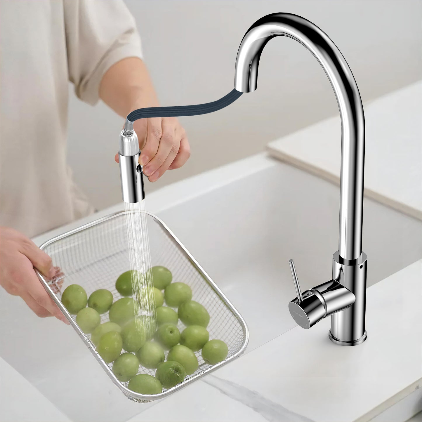 Single Handle High-Arc Solid Brass Pull-Down Kitchen Faucet (Model: iKON-KFB1059)